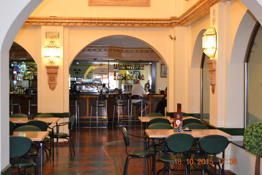 Hotel Poniente Moraleda De Zafayona Eksteriør billede